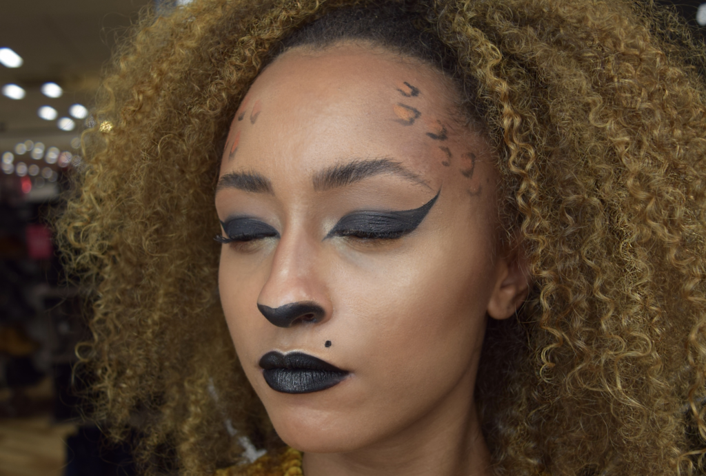 HOW TO: Create An Easy Leopard Print Halloween Makeup Look